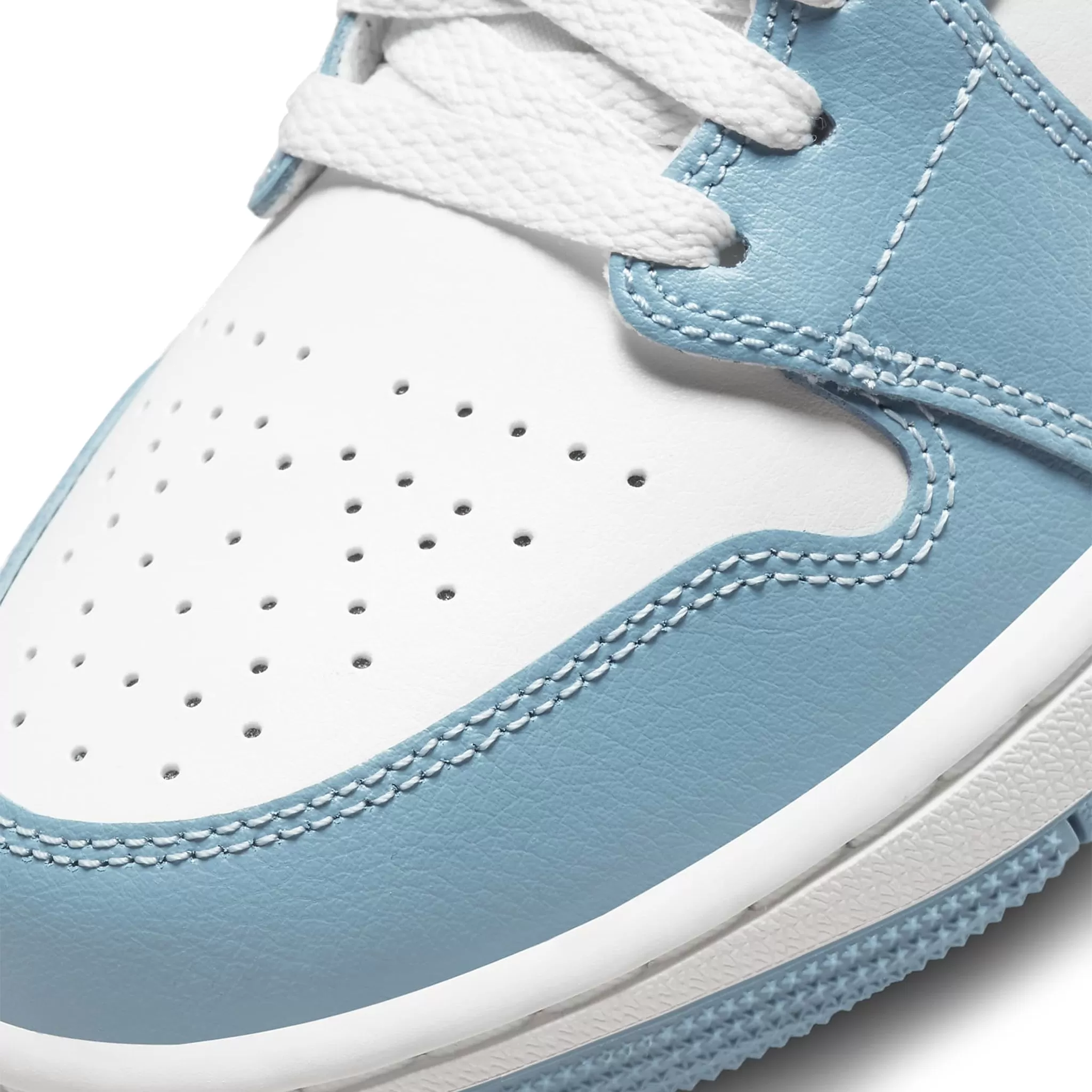 Air Jordan 1 Mid UNC (2022) (W)