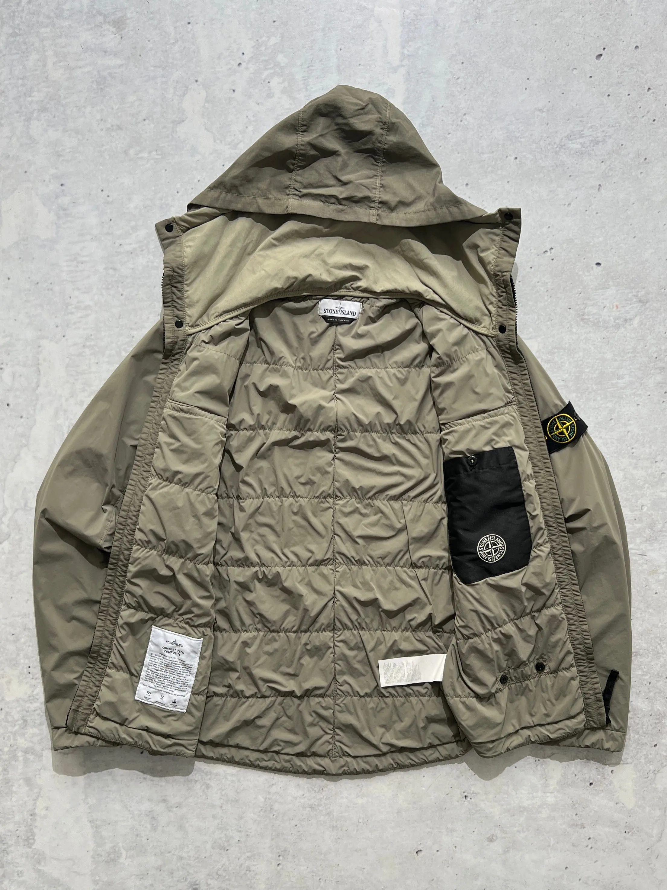 AW/19 Stone Island Comfort Tech Composite Jacket (L)