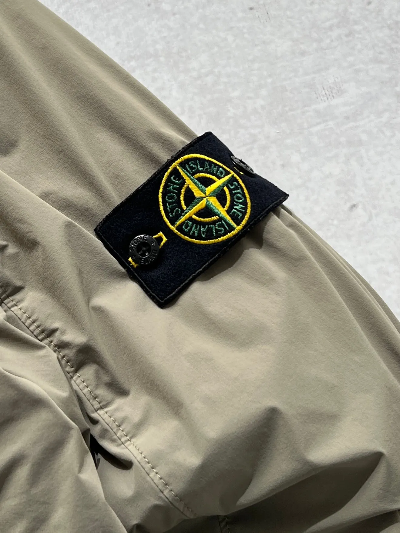 AW/19 Stone Island Comfort Tech Composite Jacket (L)