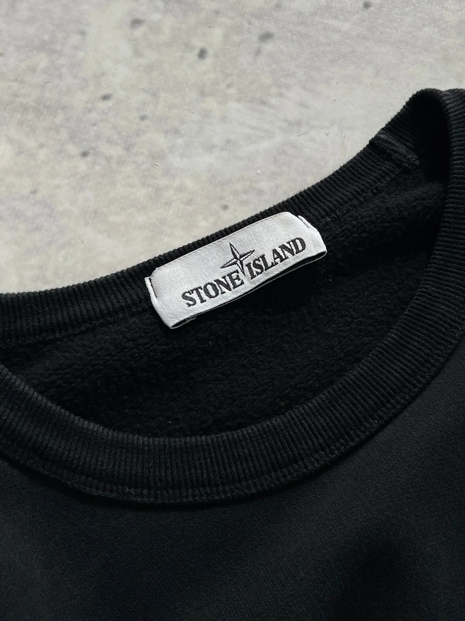 AW/19 Stone Island heavyweight Crewneck Sweatshirt (S)