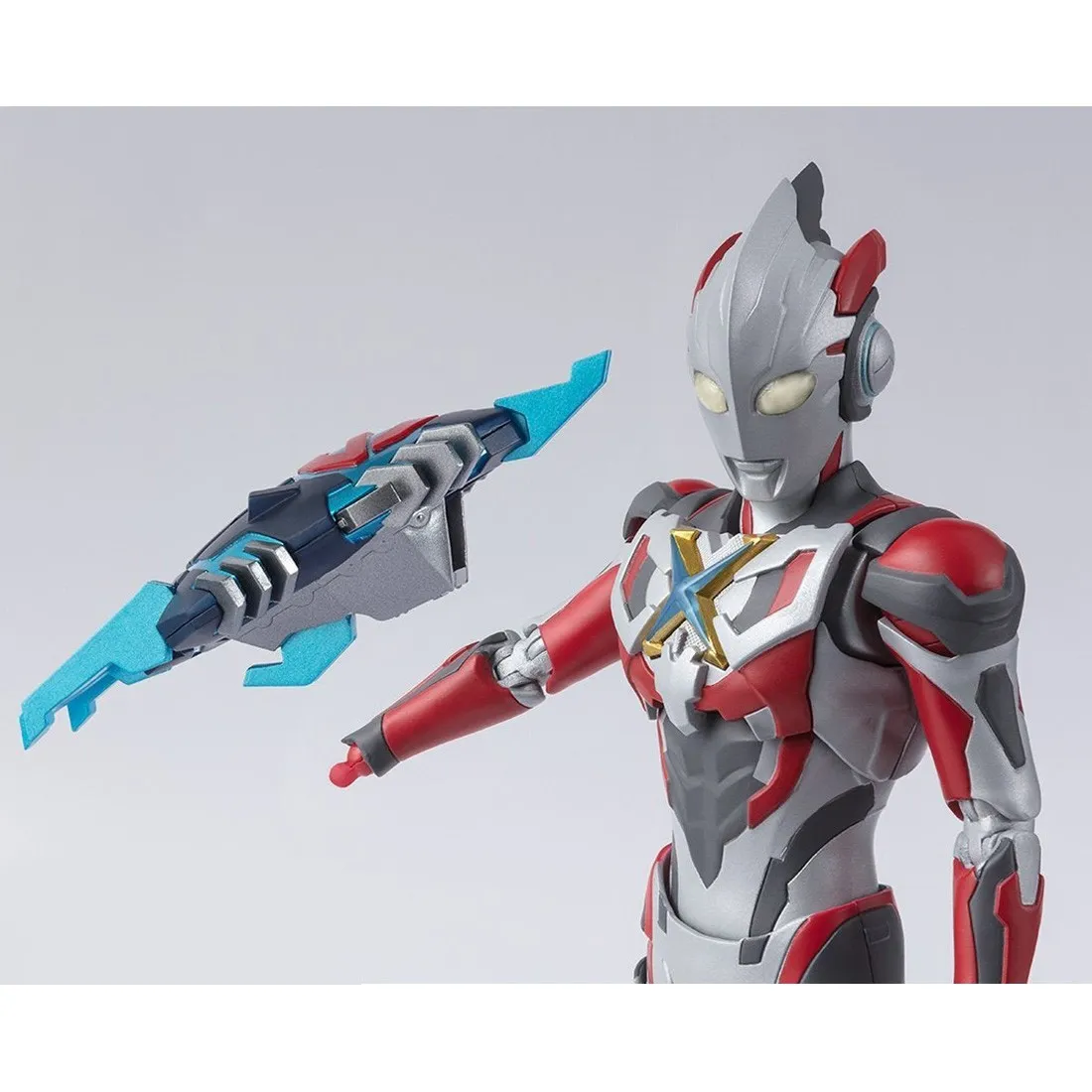 Bandai S.H.Figuarts Ultraman X And Gomora Armor Set (gray)