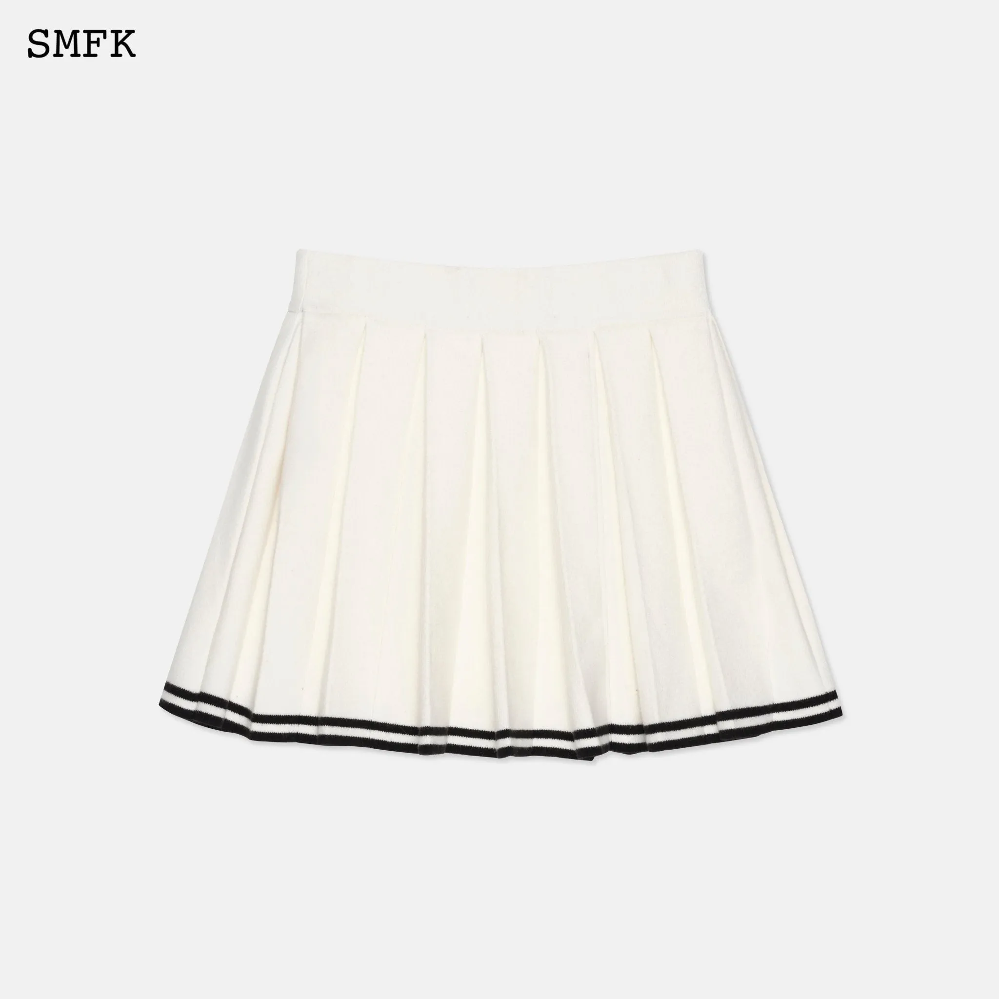 Compass Academy White Cashmere Pleated Skirt-