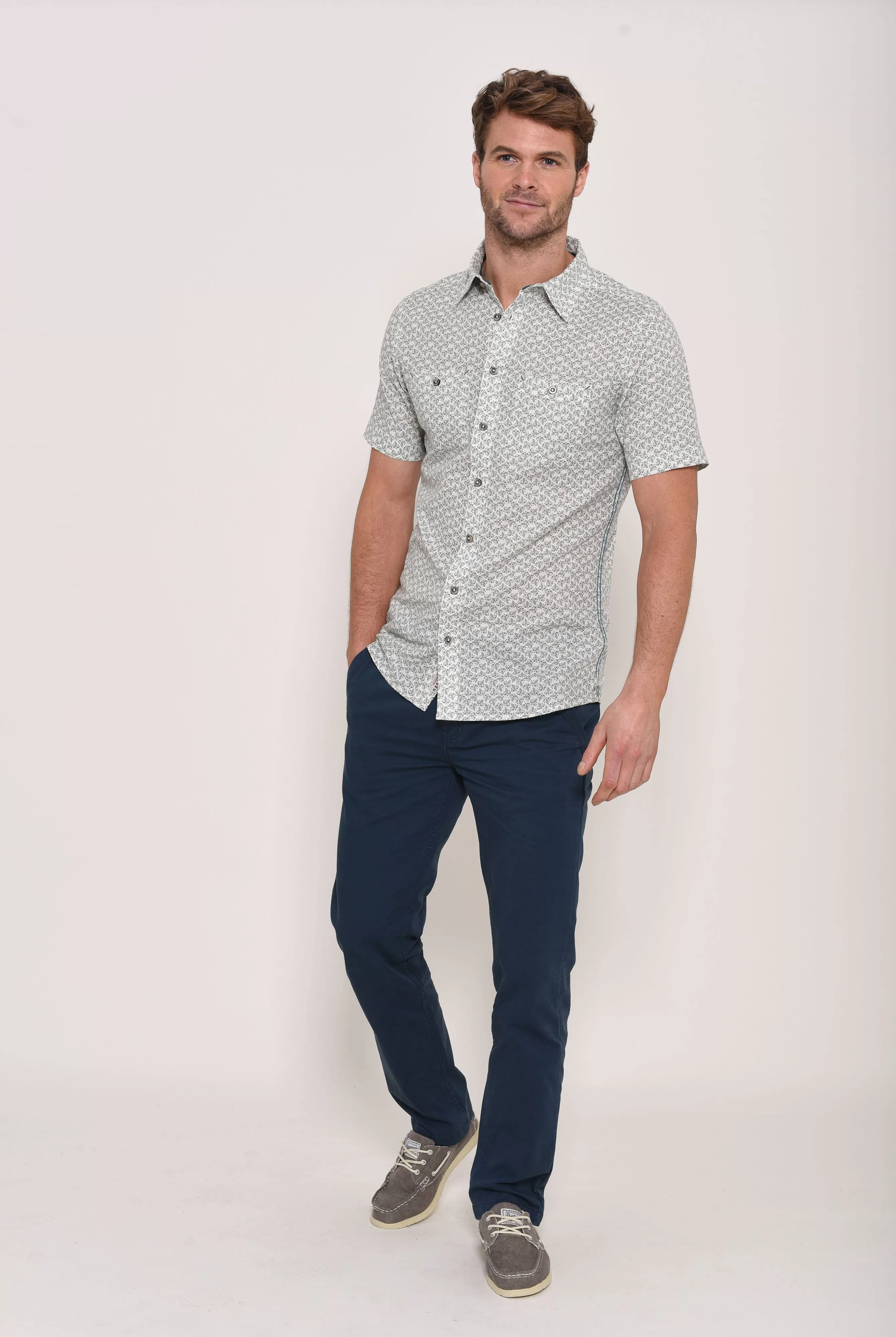 Geo Short Sleeve Shirt