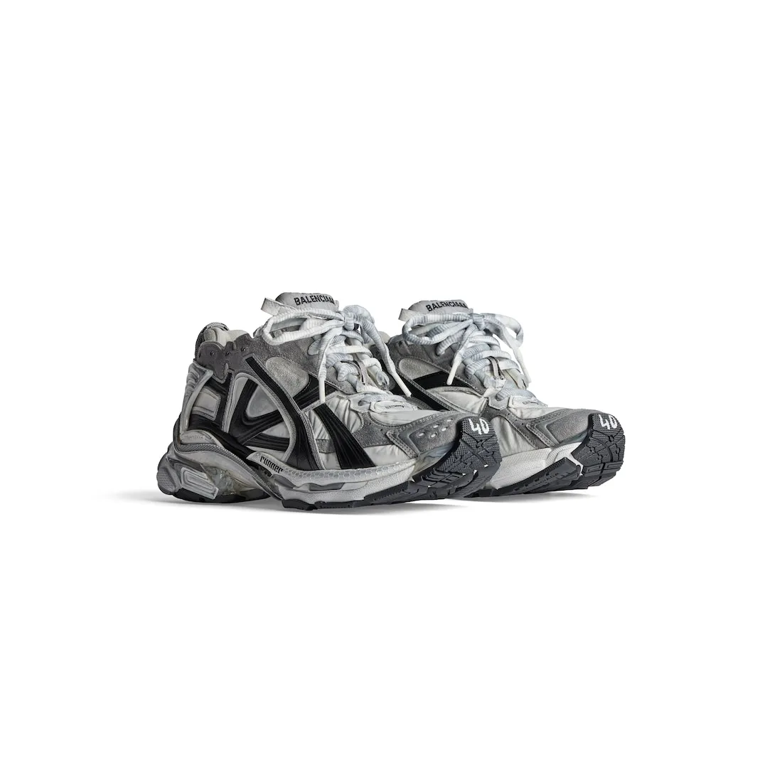      Men's Runner Sneaker in Grey/white/black 