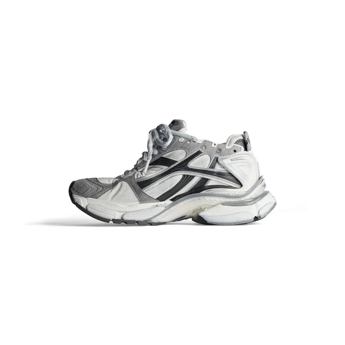      Men's Runner Sneaker in Grey/white/black 