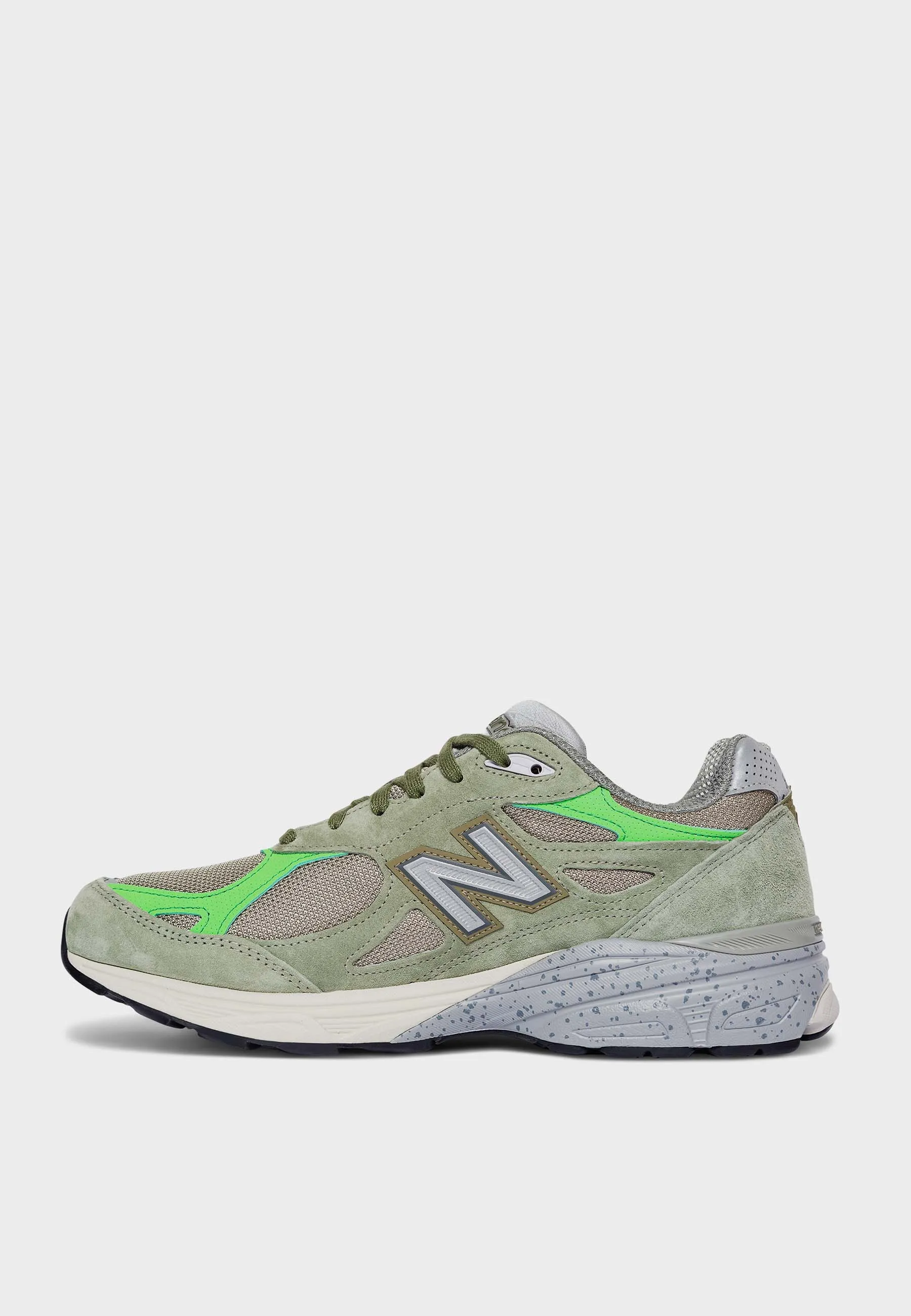 NB X Patta M990PP3 - Light Olive/Lime