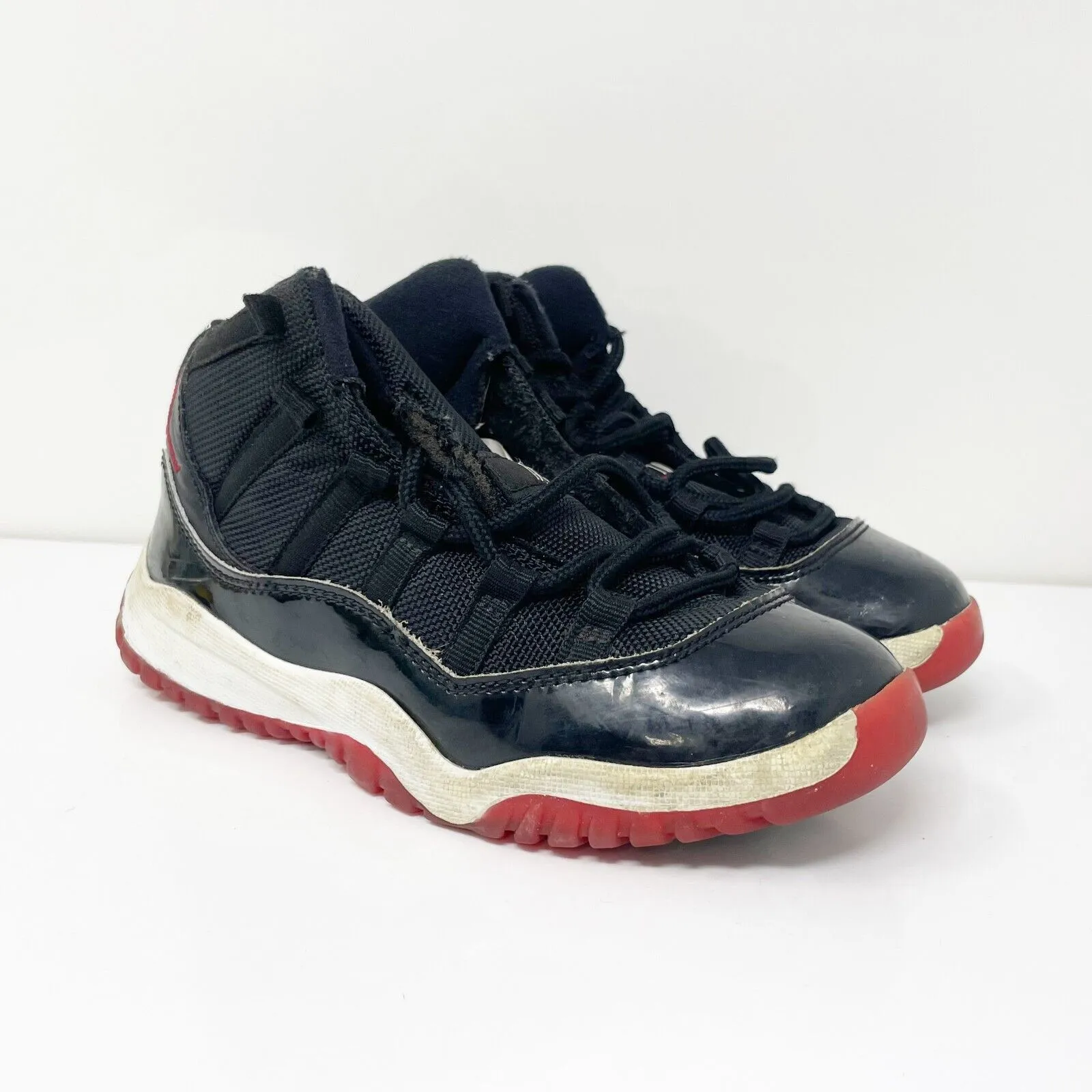 Nike Boys Air Jordan 11 378039-061 Black Basketball Shoes Sneakers Size 1Y