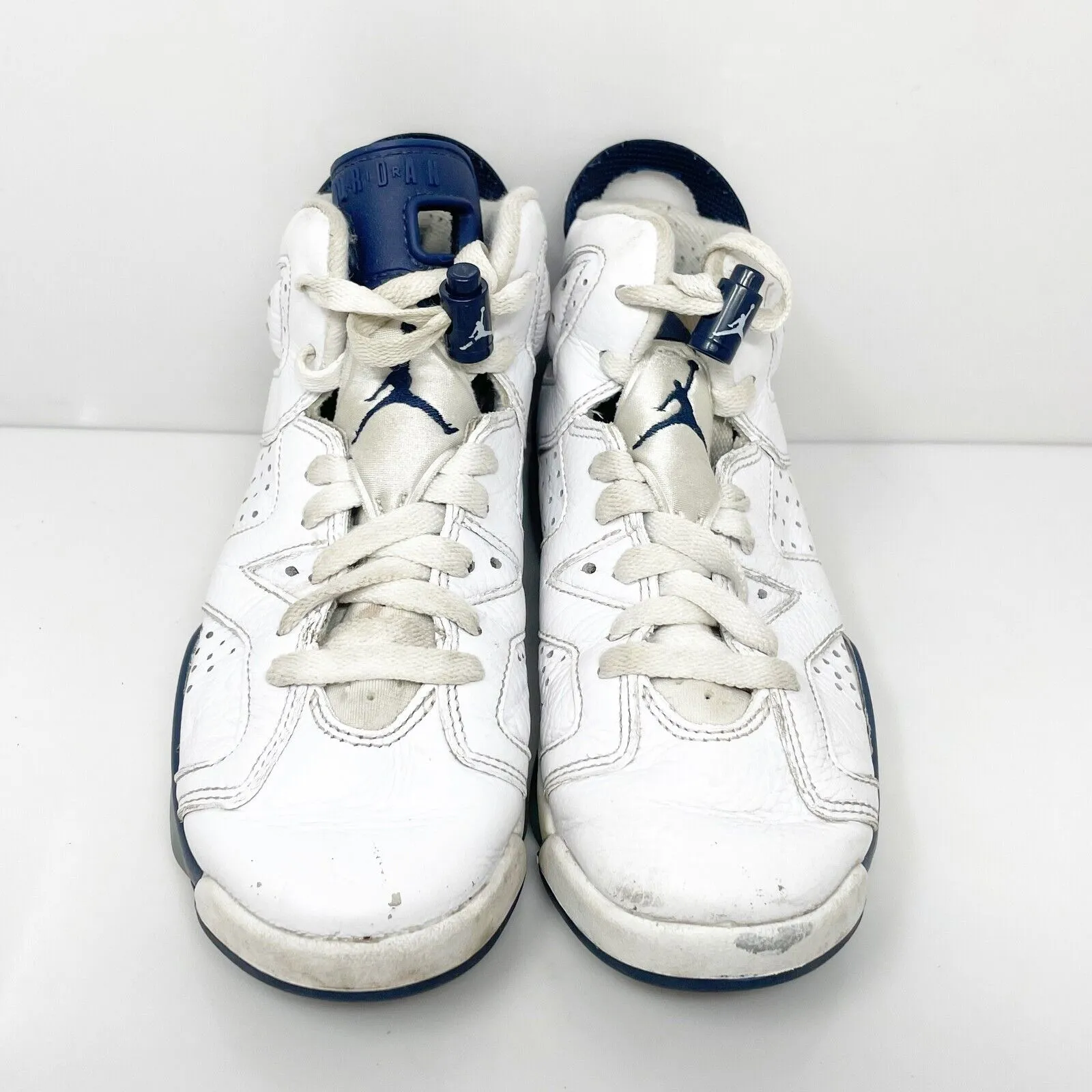 Nike Boys Air Jordan 6 384665-141 White Basketball Shoes Sneakers Size 3.5Y