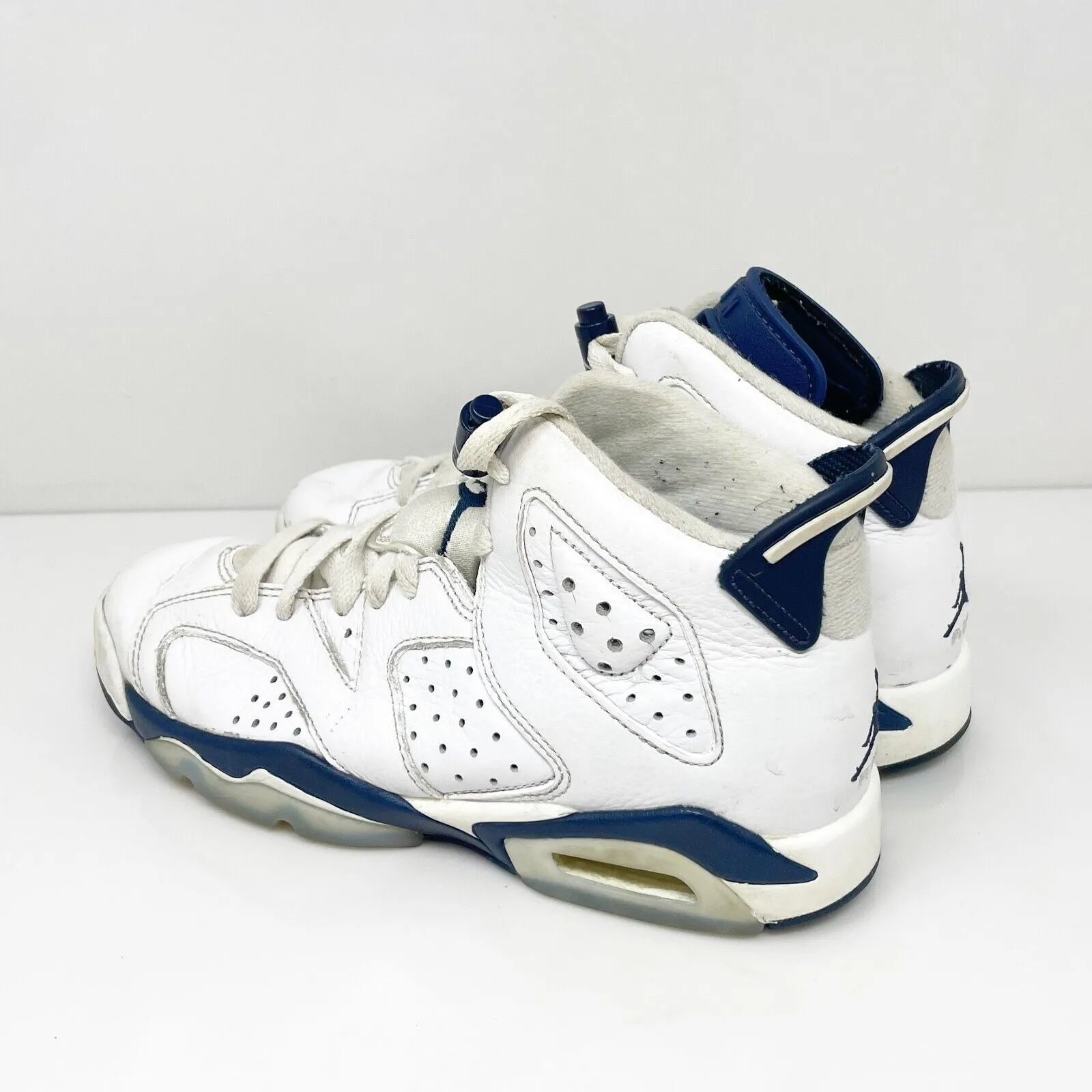 Nike Boys Air Jordan 6 384665-141 White Basketball Shoes Sneakers Size 3.5Y