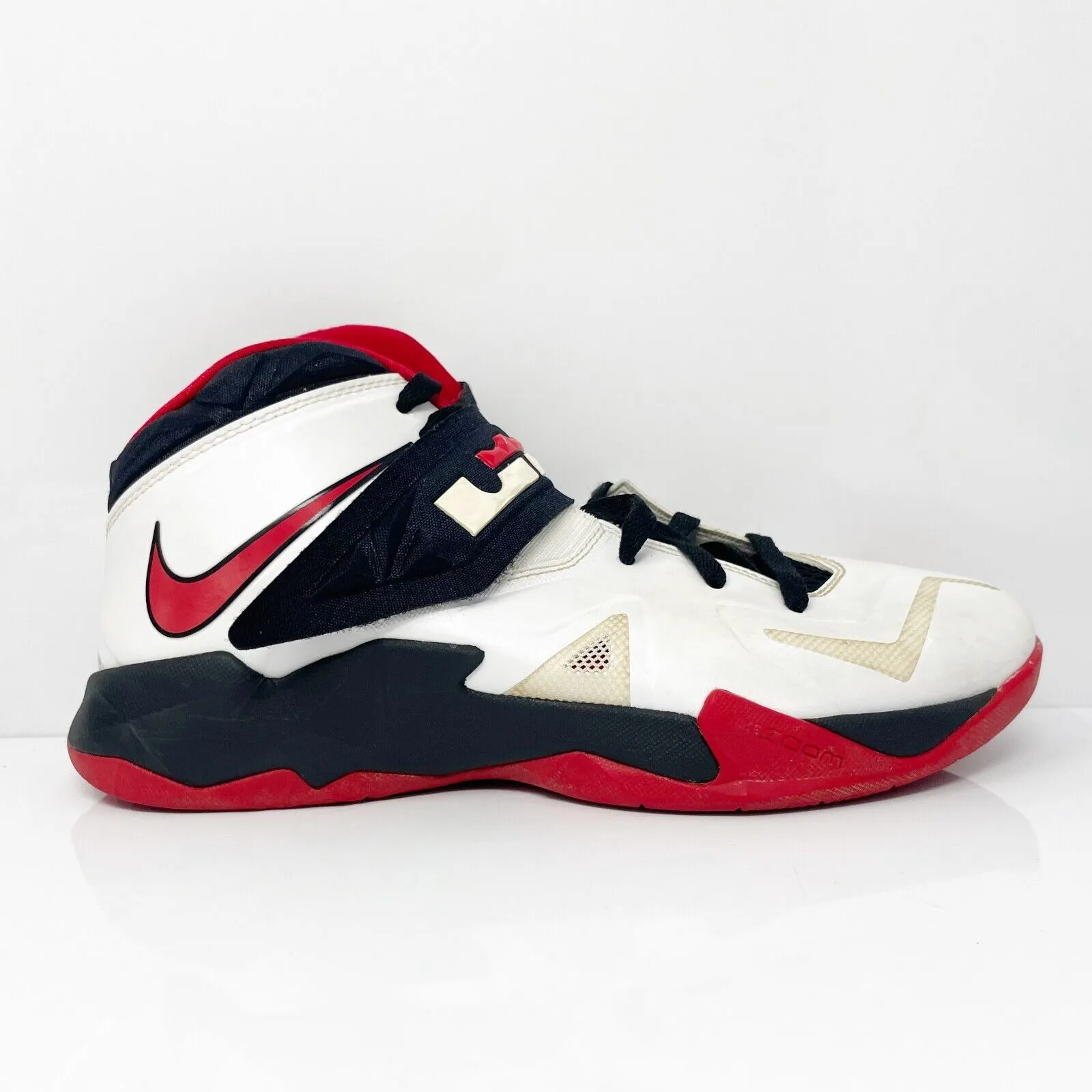 Nike Mens LeBron Zoom Soldier 7 599264-100 White Basketball Shoes Sneakers 8.5