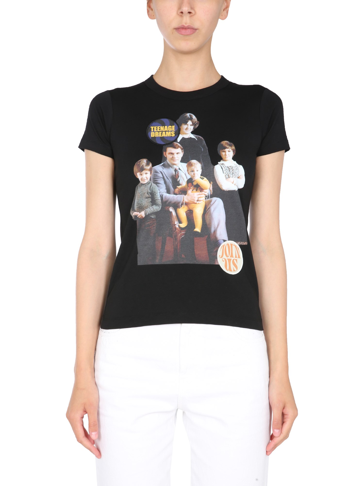 RAF SIMONS    CREW NECK COTTON JERSEY T-SHIRT WITH FAMILY PORTRAIT PRINT