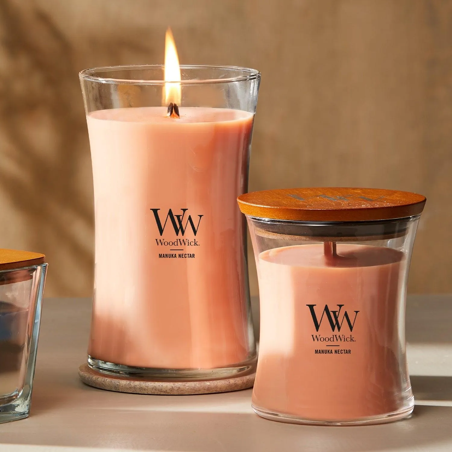 Woodwick Manuka Nectar Large Candle Crackles As It Burns 610G Hourglass